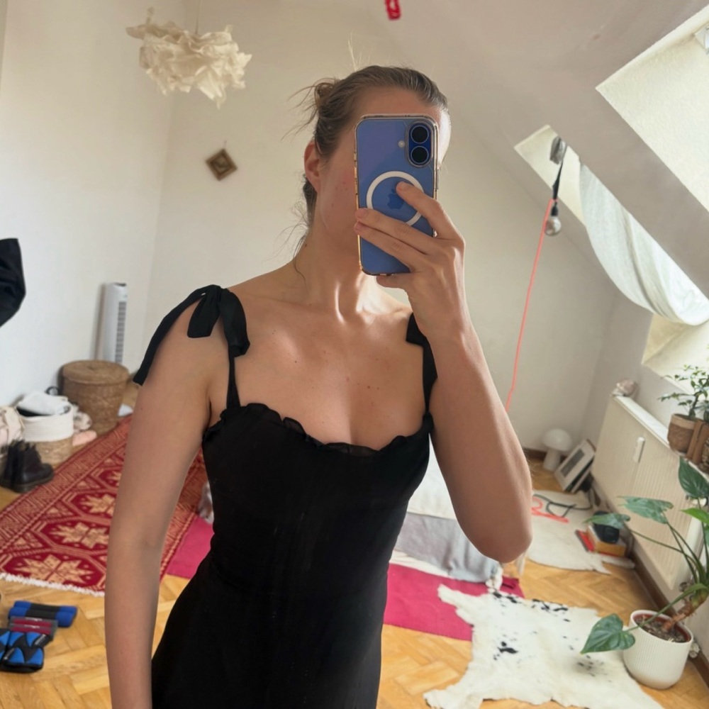 Reformation Nikita Dress – Black, Size 6 - Picture 4 of 6